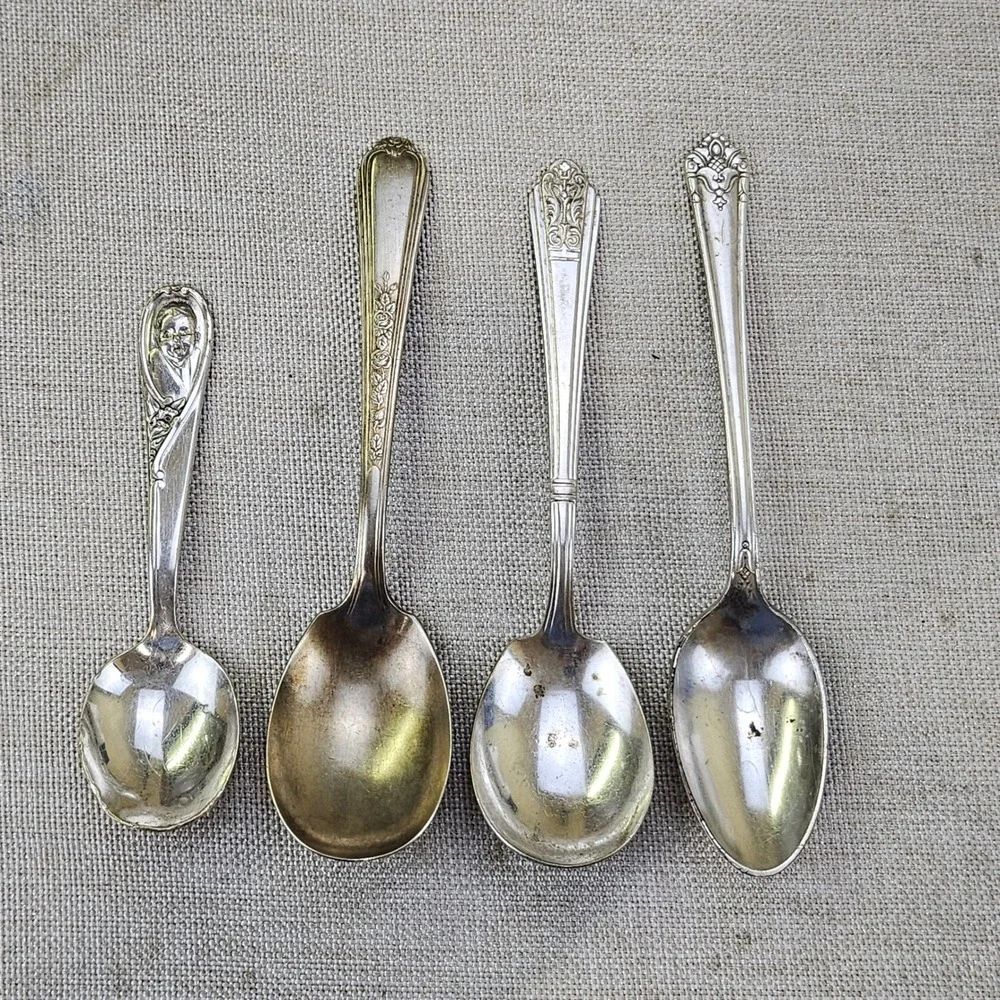 Gerber Rogers Bros Winthrop Silver Plate Baby Spoon Set 4pc Vintage Flatware